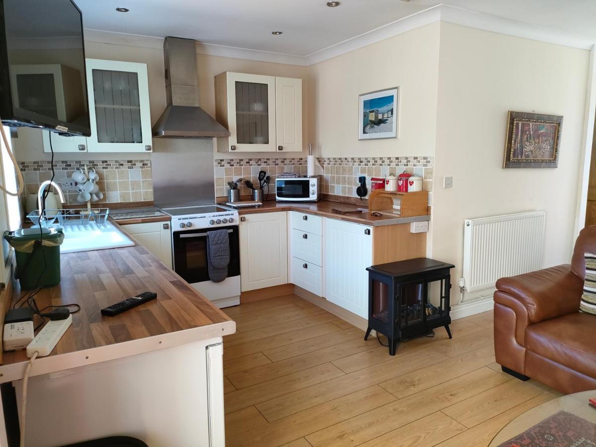 Gower Bungalow Mumbles ภายนอก รูปภาพ